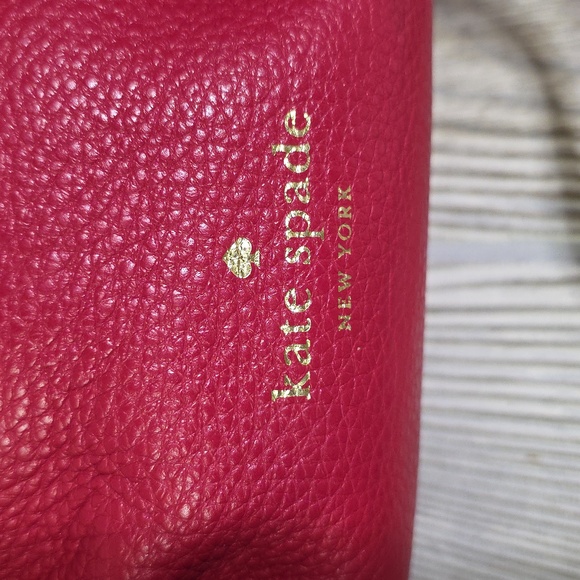 Kate Spade New York Red Leather Bucket Crossbody Bag - Picture 2 of 12